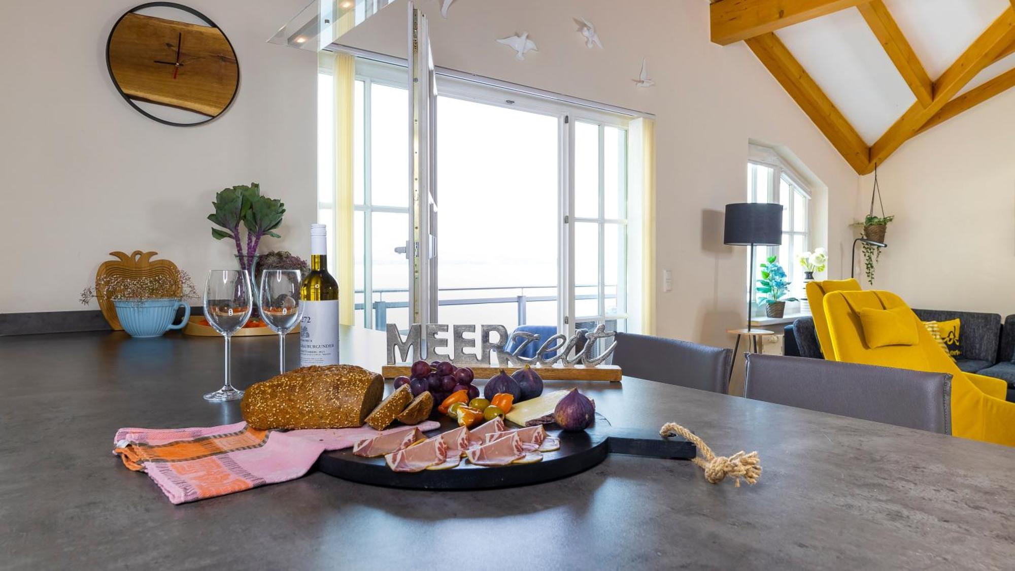 Haus Seeblick Mit 9 Wohnungen Alt Reddevitz エクステリア 写真